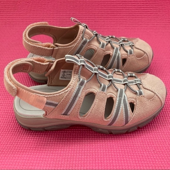 Lands End Sport sandals womens closed toe sandals / hikers misty rose/gray - Picture 1 of 10